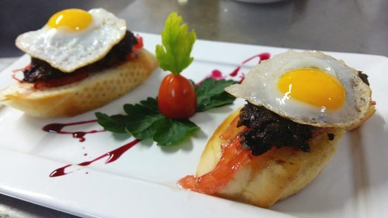 Cenas de verano: huevo poché con chorizo - Torre de Núñez